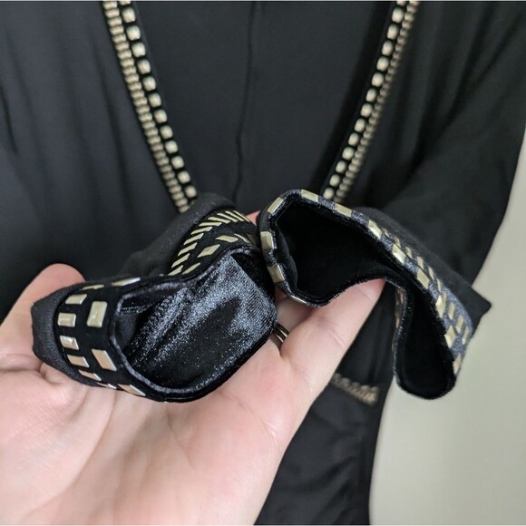 Carmen Marc Valvo Wrap Midi Dress Size S Black Studded - Picture 4 of 4